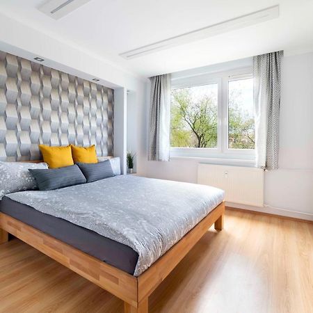Comfort 66 - Real-Life 3-Room Family Stay With 4 Beds Miskolc Buitenkant foto