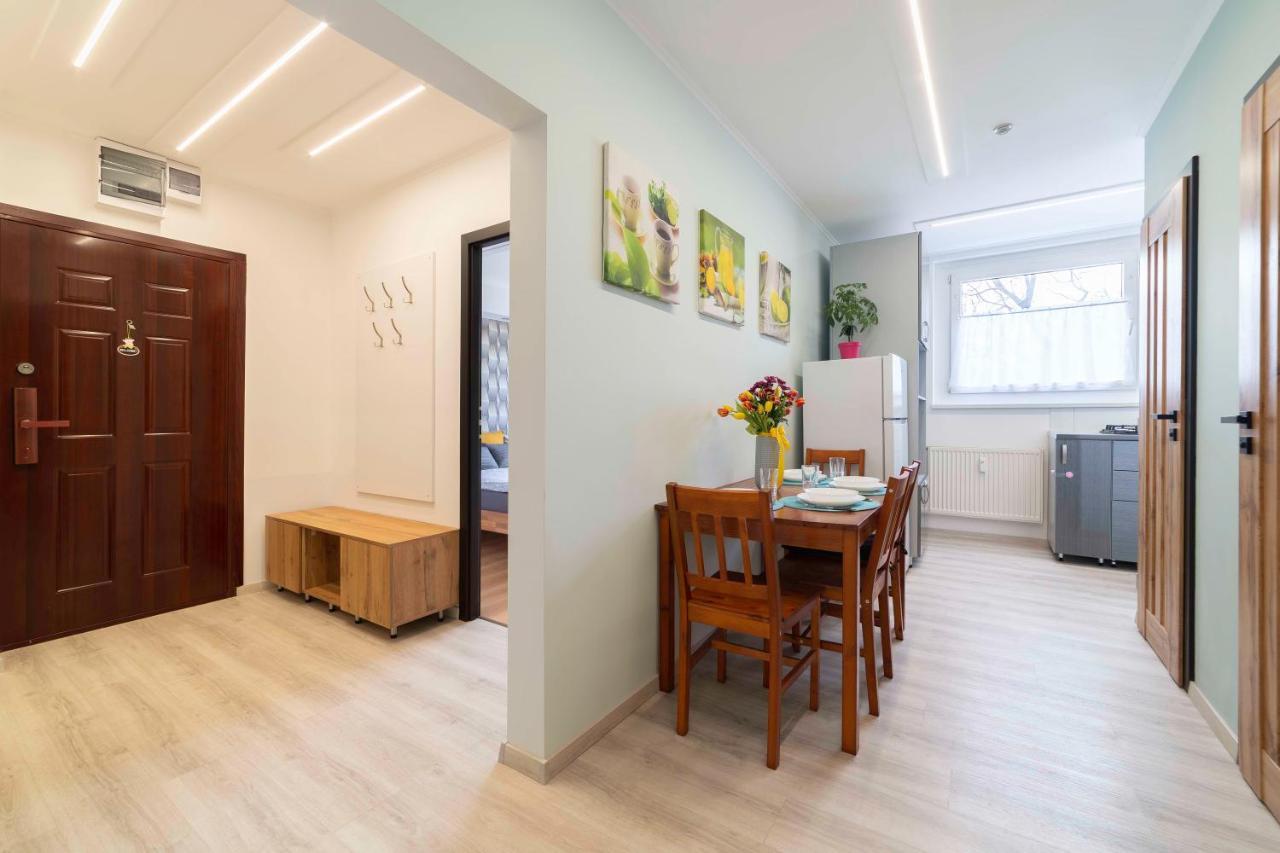 Comfort 66 - Real-Life 3-Room Family Stay With 4 Beds Miskolc Buitenkant foto